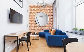 Studio Apartment - Radziwillowska 27
